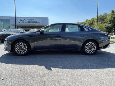 2024 Hyundai SONATA HYBRID SEL