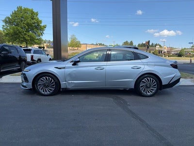2024 Hyundai SONATA HYBRID Limited