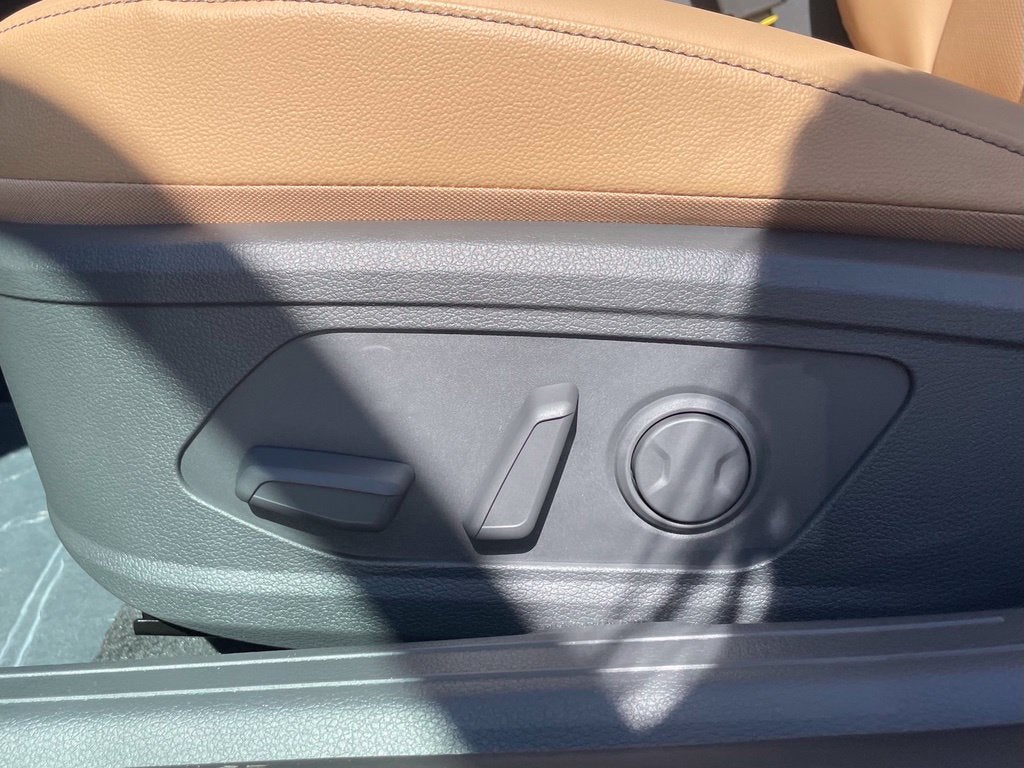 2027 Hyundai SONATA HYBRID Limited