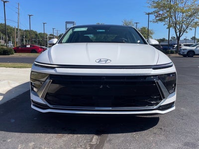 2027 Hyundai SONATA HYBRID Limited