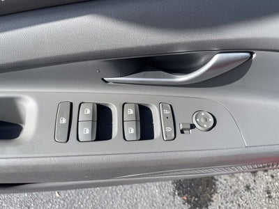 2025 Hyundai ELANTRA SEL Convenience CARFAX 1-Owner