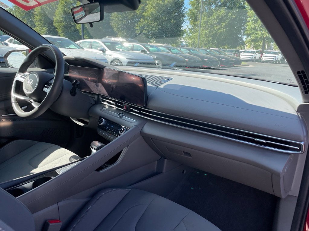 2025 Hyundai ELANTRA SEL Convenience CARFAX 1-Owner