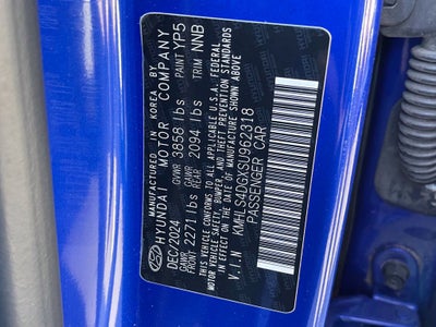 2025 Hyundai ELANTRA SEL Convenience Moonroof, One Owner