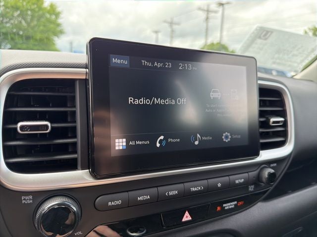 2026 Hyundai VENUE SE