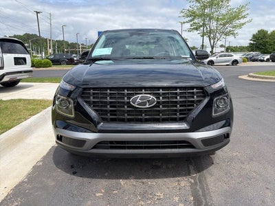 2026 Hyundai VENUE SE
