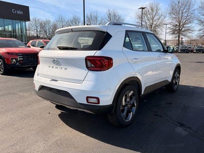 2026 Hyundai VENUE SEL W/Two-Tone Roof