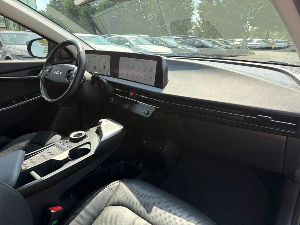 2023 Kia EV6 Wind Long Range, 300+ Miles Range