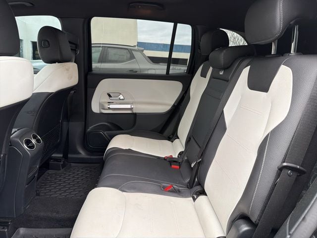 2023 Mercedes-Benz GLB GLB 250