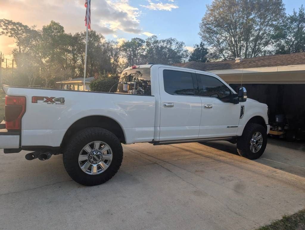 2022 Ford F-250SD Platinum