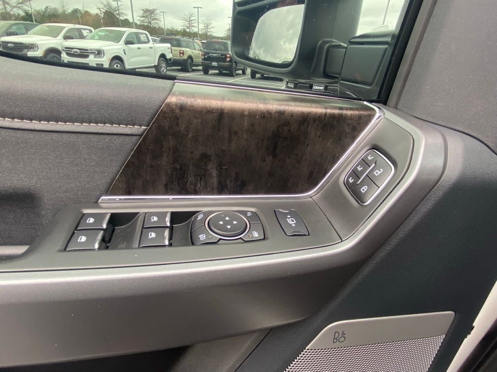 2025 Ford F-250SD Lariat