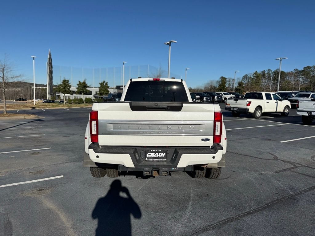 2022 Ford F-450SD Platinum