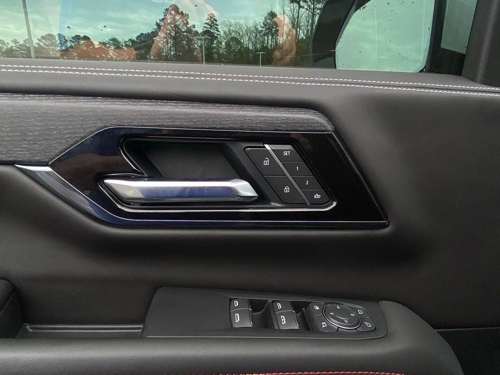 2025 GMC Yukon AT4 Ultimate