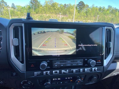 2025 Nissan Frontier SV