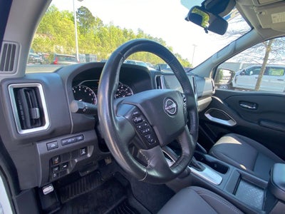 2025 Nissan Frontier SV