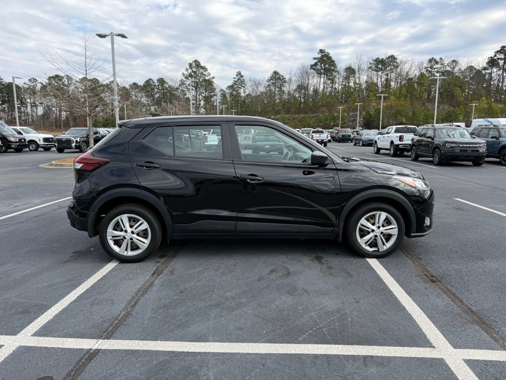 2023 Nissan Kicks S