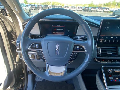 2022 Lincoln Navigator Black Label
