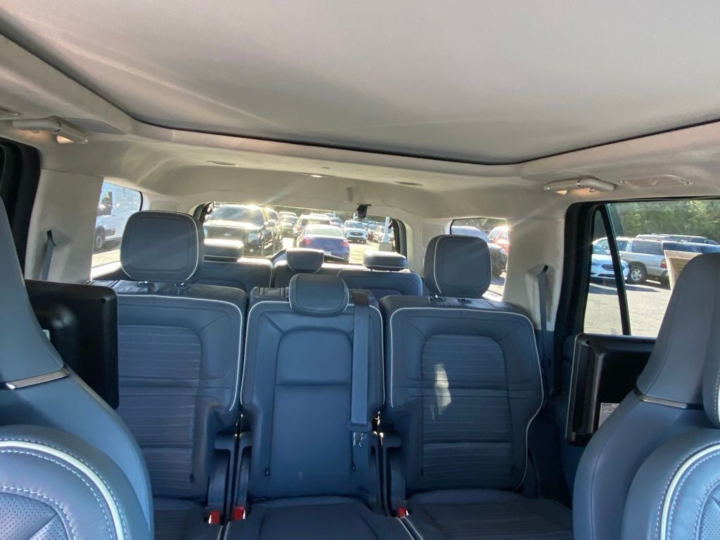 2022 Lincoln Navigator Black Label