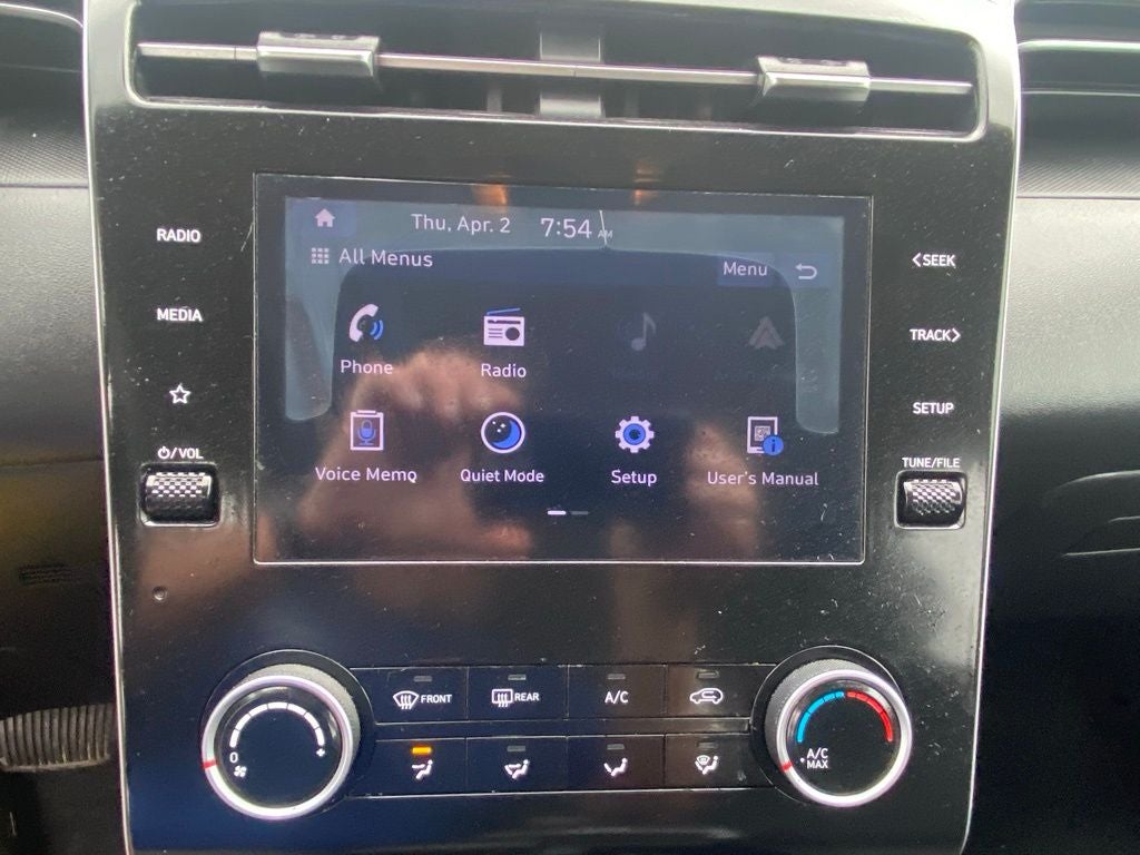 2022 Hyundai TUCSON SE