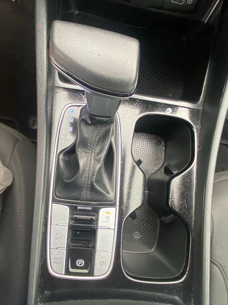 2022 Hyundai TUCSON SE