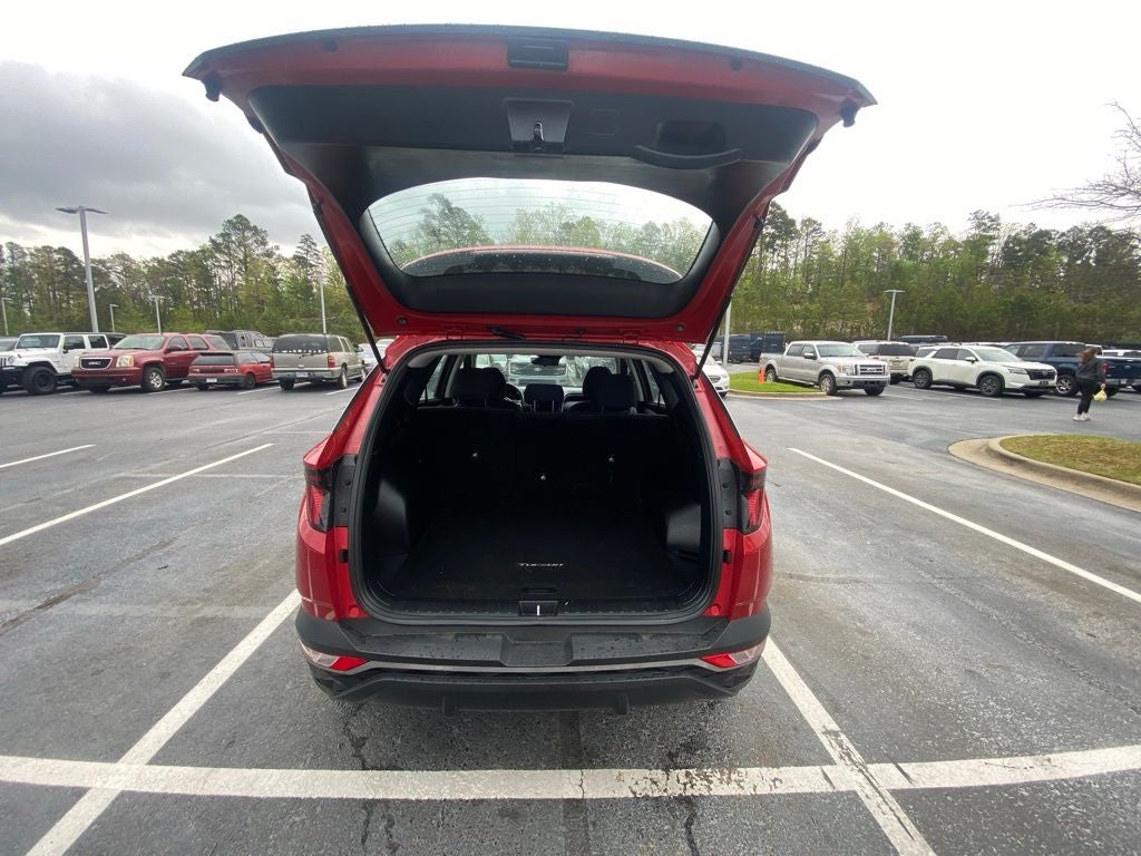 2022 Hyundai TUCSON SE