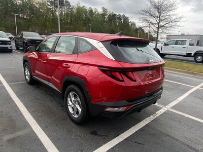 2022 Hyundai TUCSON SE