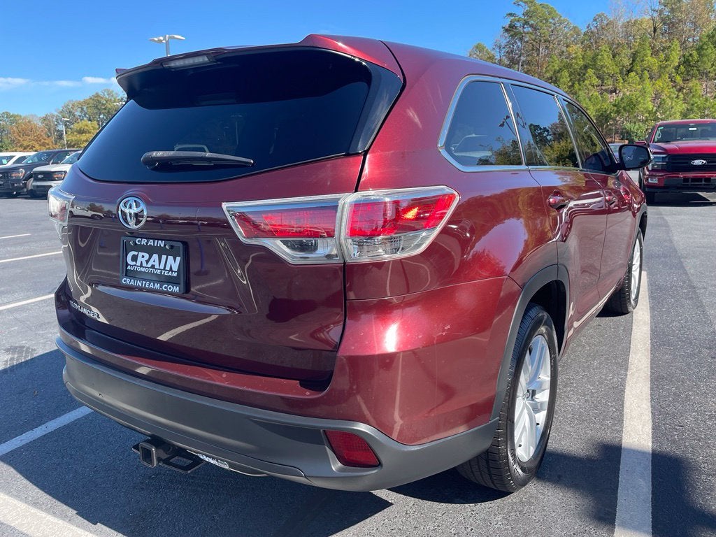 2016 Toyota Highlander LE V6