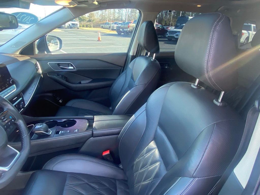 2021 Nissan Rogue Platinum