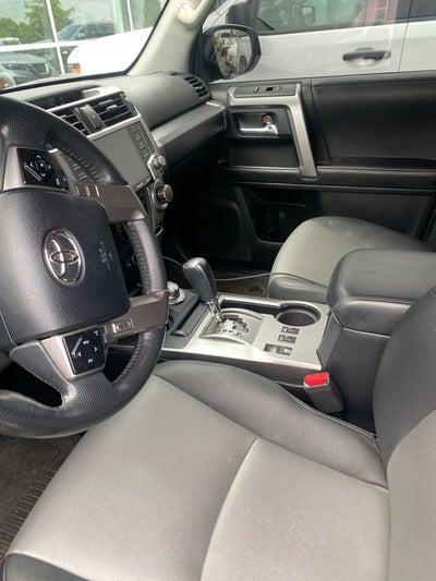 2024 Toyota 4Runner SR5 Premium