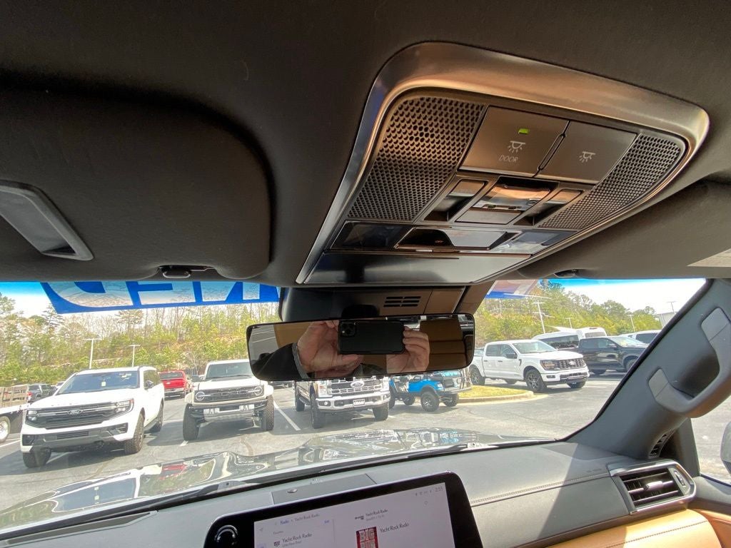 2025 Lexus LX 600 Luxury