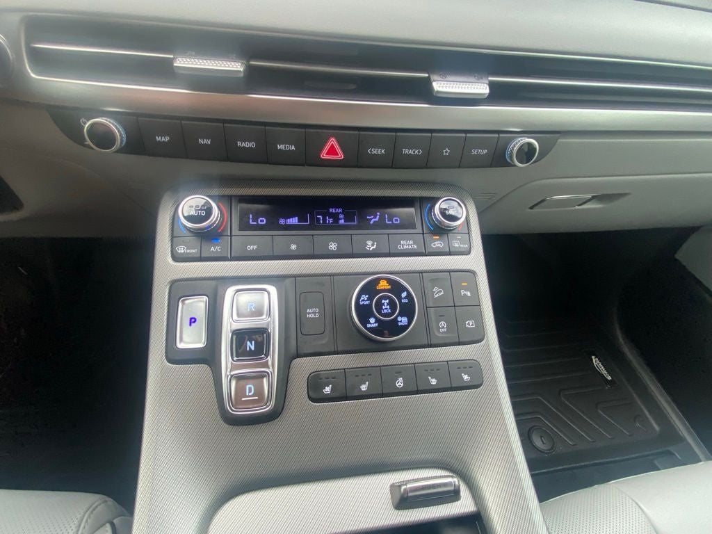 2025 Hyundai PALISADE SEL Premium