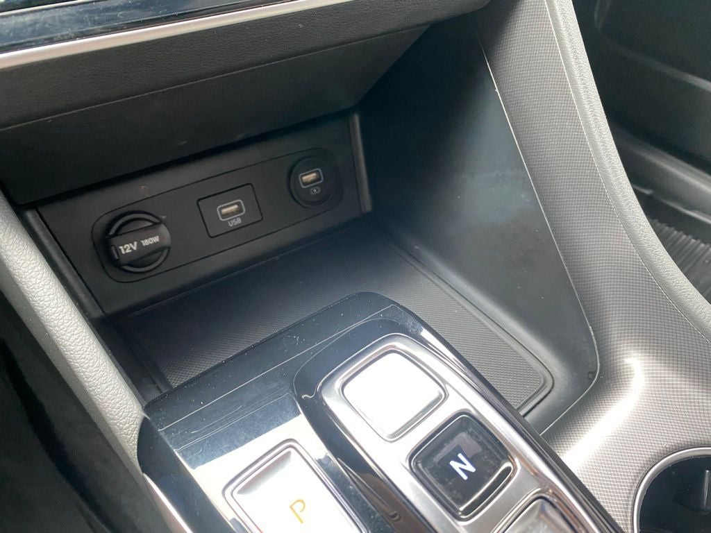 2023 Hyundai SONATA SE