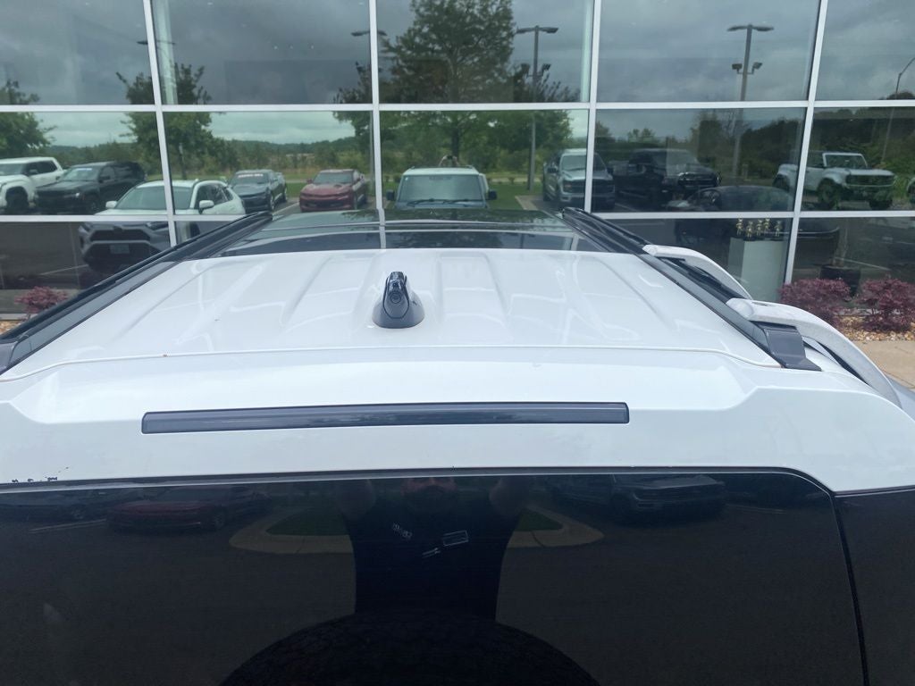 2020 Land Rover Defender 110 HSE