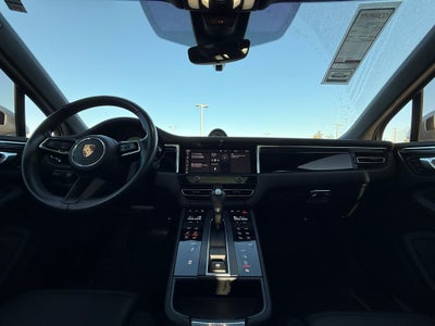 2022 Porsche Macan S