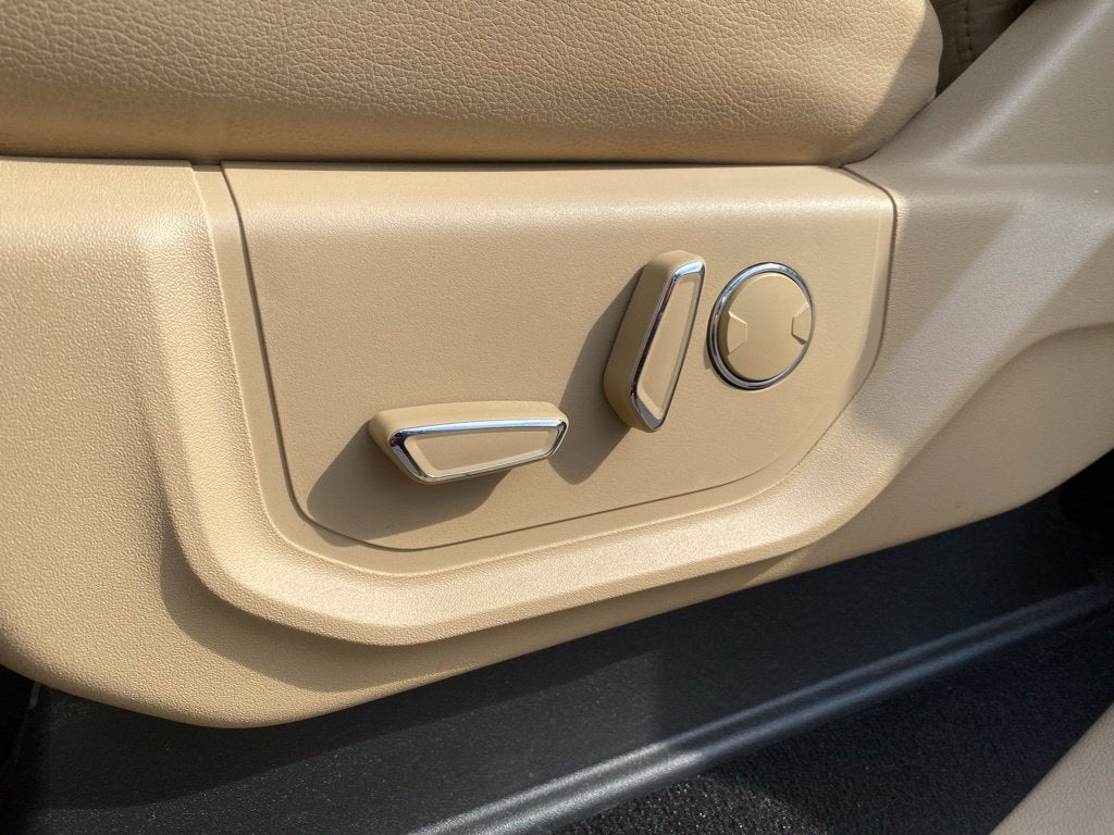 2019 Ford F-250SD Lariat - 4WD - 6.7L POWERSTROKE