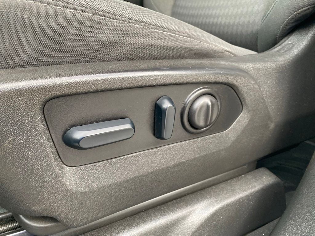 2023 GMC Sierra 3500HD Pro 177 WB
