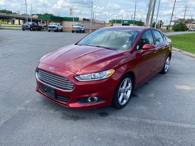 2016 Ford Fusion SE