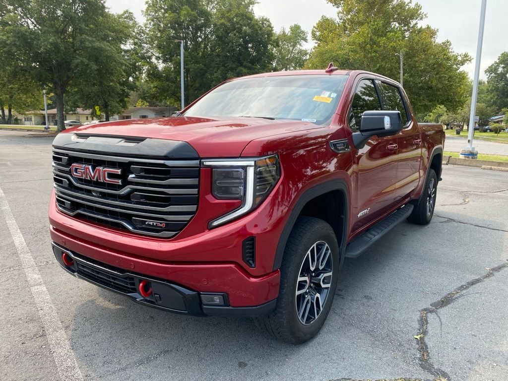 2025 GMC Sierra 1500 AT4 - TECH PKG - ONE OWNER - SUNROOF