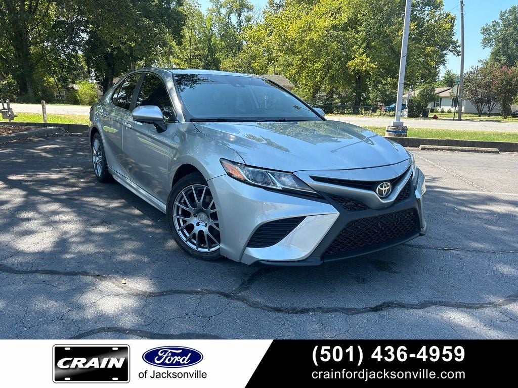 2019 Toyota Camry SE