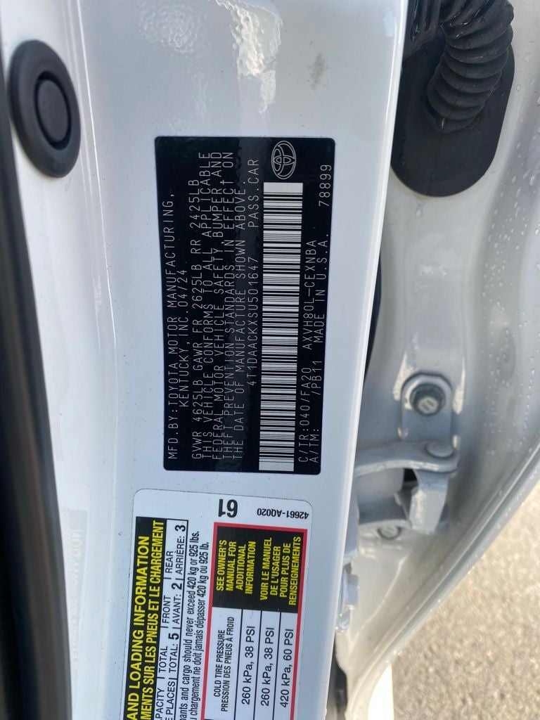 2025 Toyota Camry LE