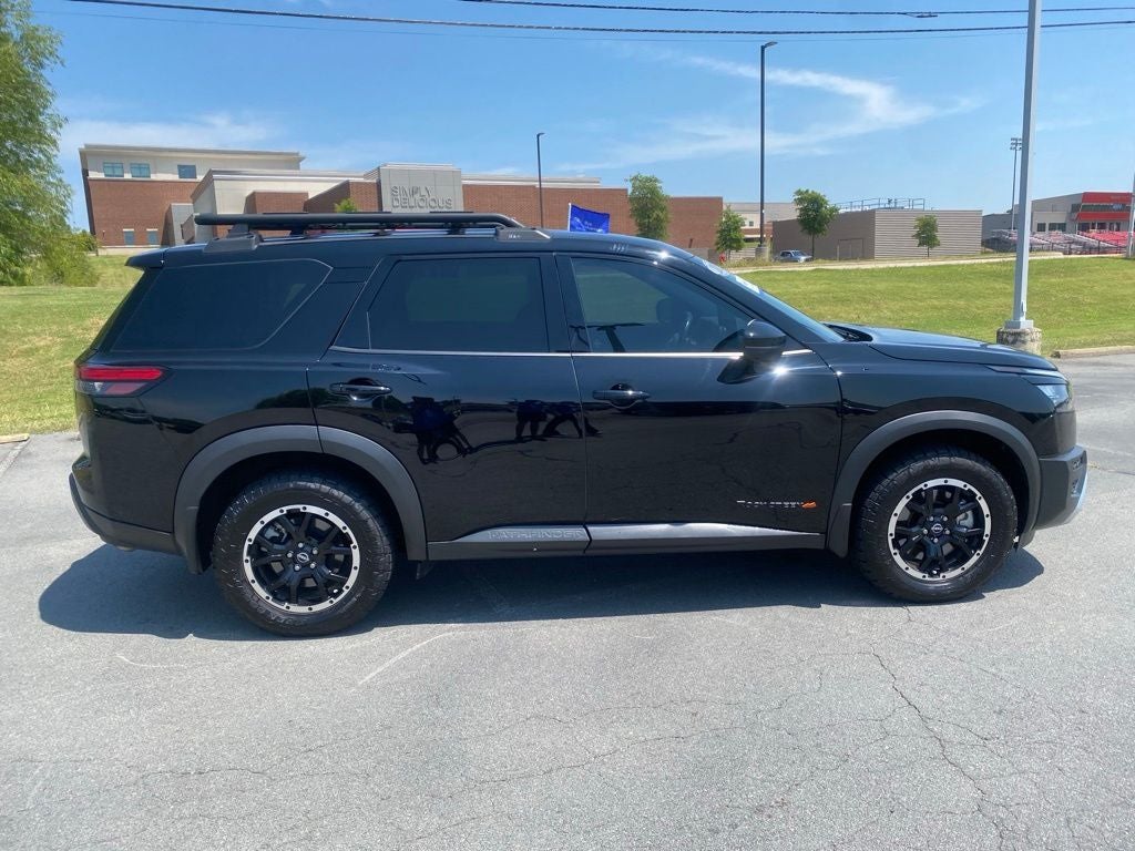 2025 Nissan Pathfinder Rock Creek - CLEAN CARFAX - ONE OWNER