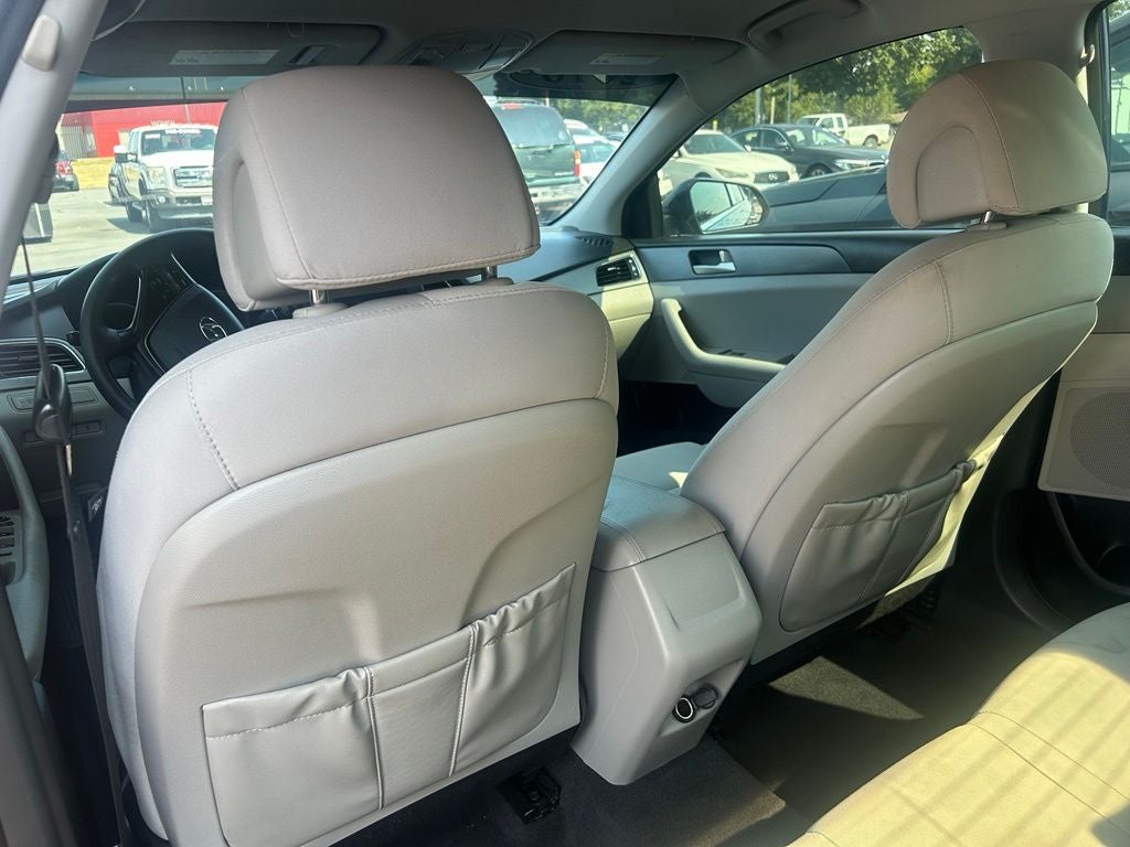 2016 Hyundai SONATA SE