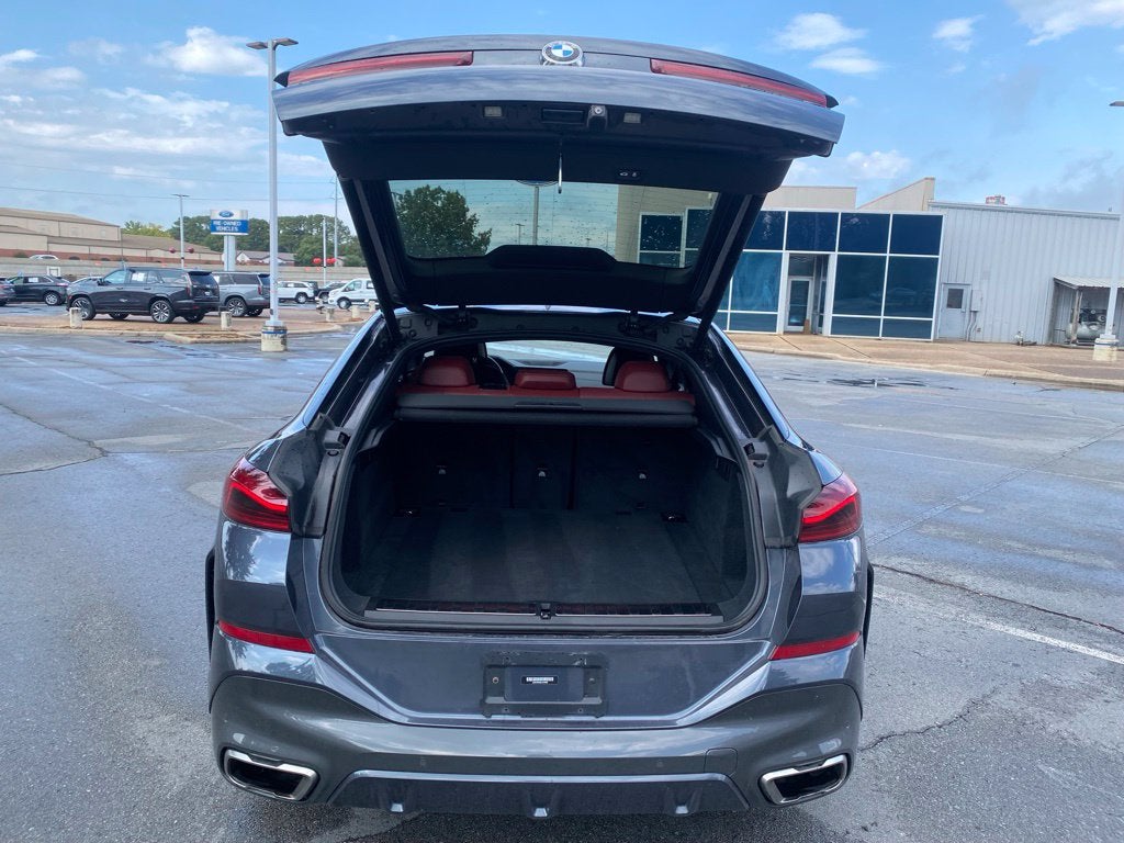 2020 BMW X6 M50i