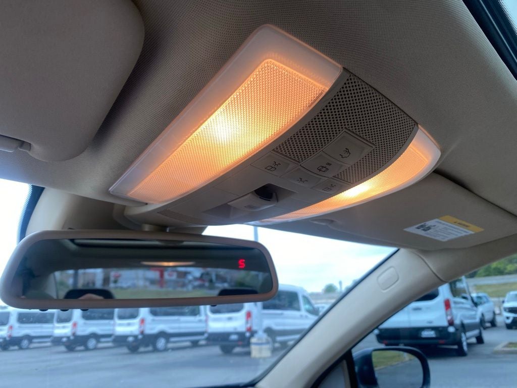 2010 Mercedes-Benz E-Class E 350 Base