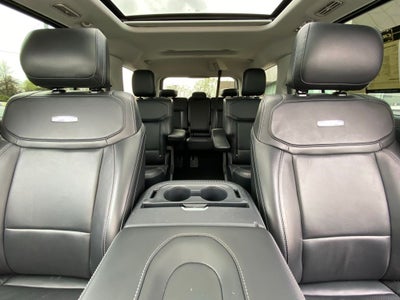 2025 Ford Expedition Platinum