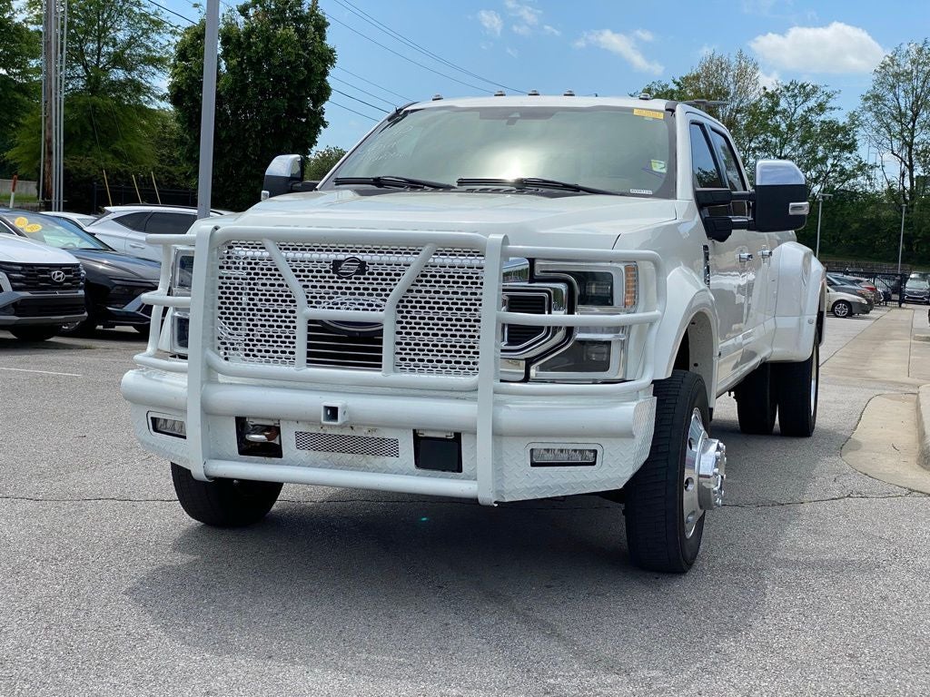 2022 Ford F-450SD Platinum