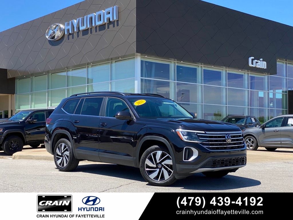 2025 Volkswagen Atlas 2.0T SE w/Technology