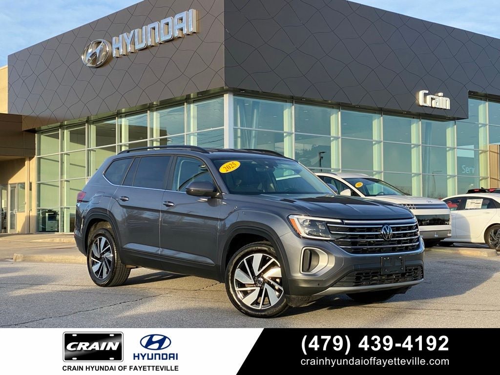 2025 Volkswagen Atlas 2.0T SE w/Technology