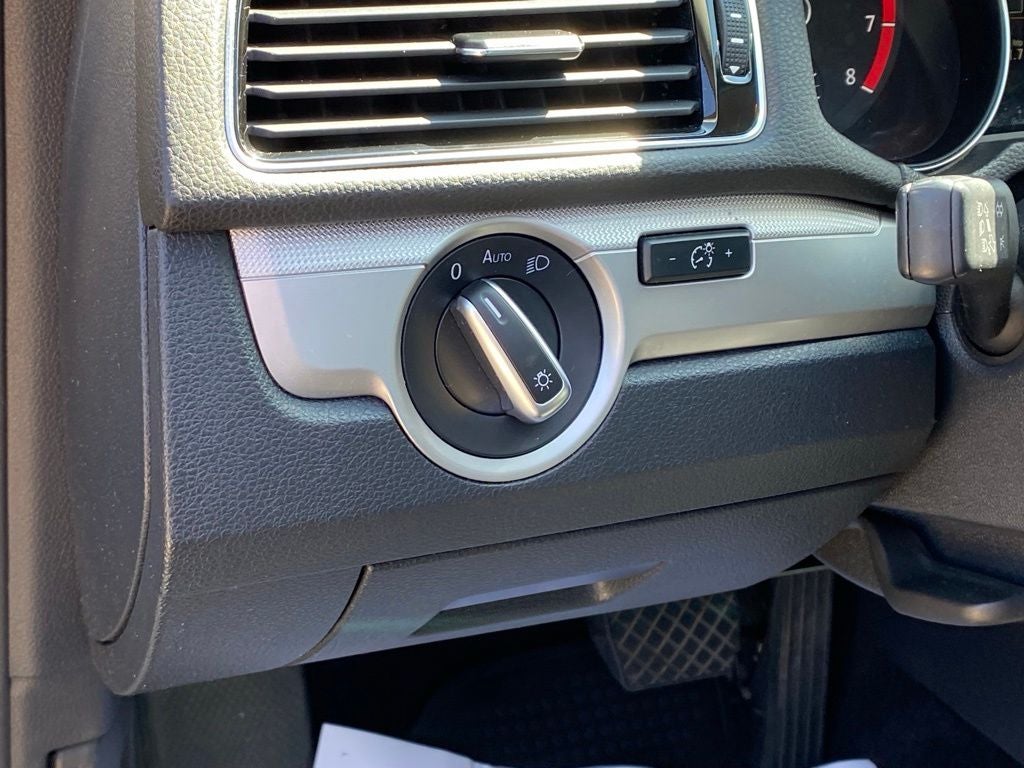 2019 Volkswagen Passat 2.0T Wolfsburg