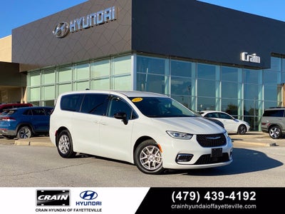 2024 Chrysler Pacifica Touring L