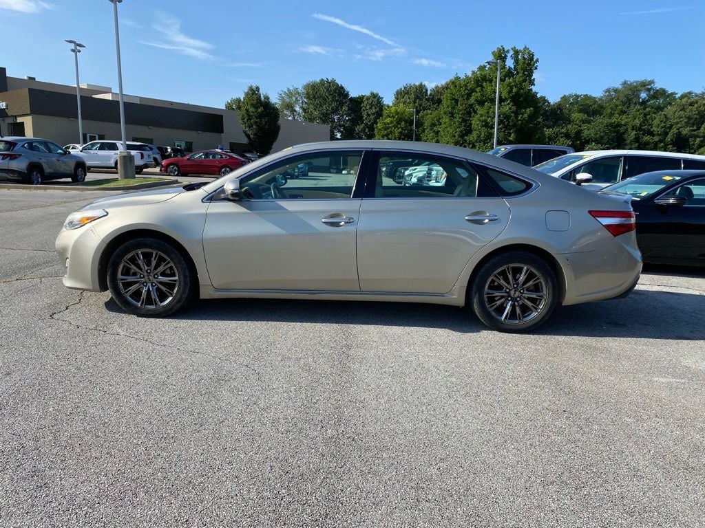 2014 Toyota Avalon XLE